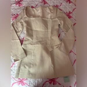 Elegant Cream Long Sleeve Dress